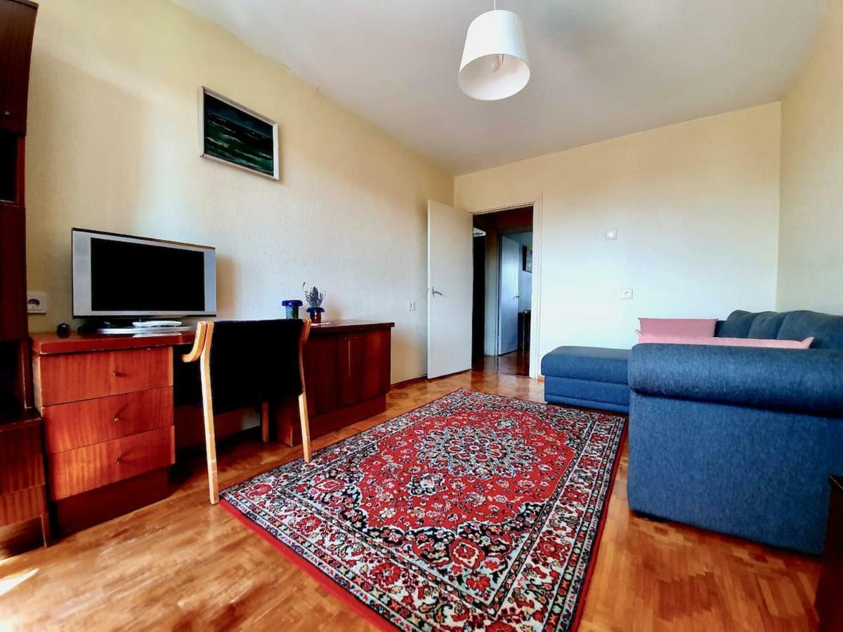 Clean And Spacious 2 Bedroom Apartment In Vilnius Eksteriør billede